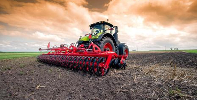 HORSCH Joker MT Tillage equipment.