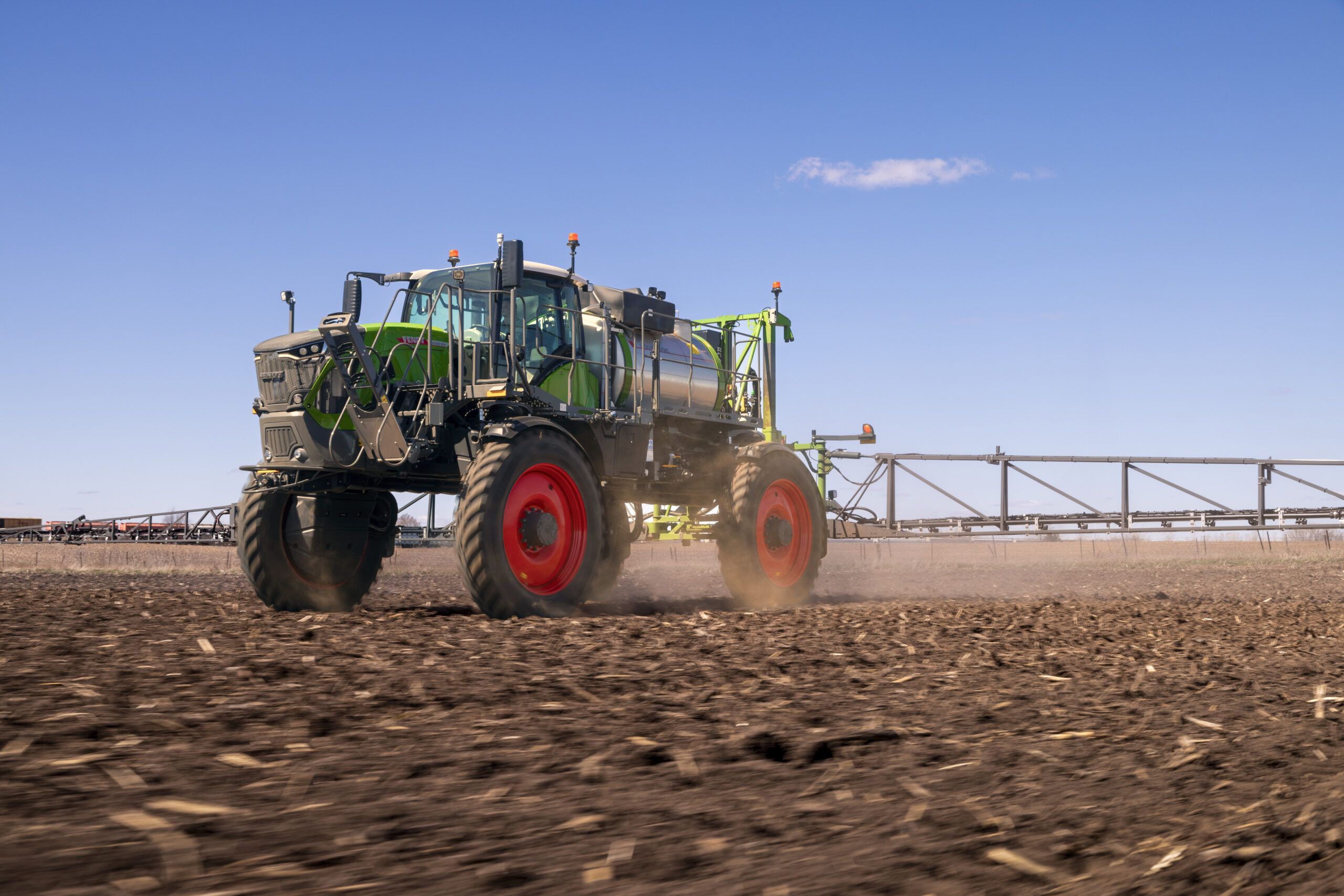 Fendt Rogator operating in a dirt field